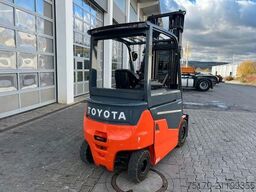 Toyota 9FBMK30T / Duplex: 3.90m / nur 317h! / SS
