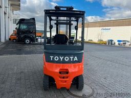 Toyota 9FBMK30T / Duplex: 3.90m / nur 317h! / SS