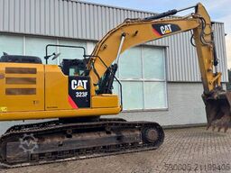 CAT 323 F L      2017
