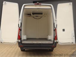 Mercedes-Benz Sprinter 319 V6 koel / vries *Auto * CAM