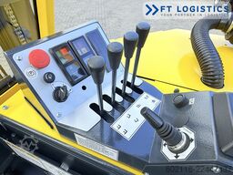 Combilift CB2500 GAS TRIPLEX 4900 FORK POSITIONER
