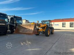 JCB TM 320 T4F * AGRI * Q-FIT * 40Km/h * VOLLGUMMI *