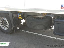 SCHMITZ CARGOBULL SKO FP 60 ThermoKing SLXi 300