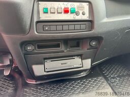 Iveco Daily 35S14 APK 10-07-2026 Nederlands Kenteken ...