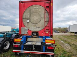 SCHMITZ CARGOBULL Tankchassis mit Tankcontainer, 375.678 Km