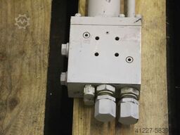 GSL German Standard Lift D040025-Z2 Hub 1590 mm