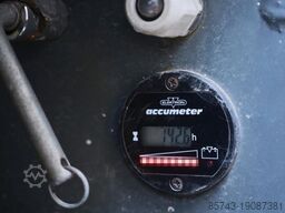 Holland Lift Ecostar HL-7810 Electric, 10m Working Height, 450k