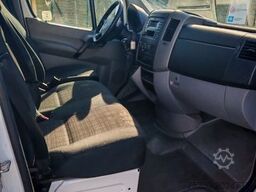 MERCEDES-BENZ Sprinter 311 Pritsche / Plane