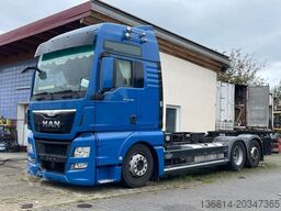 MAN TGX 26.480 6x2 BDF XXL ACC