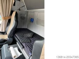 MAN TGX 26.480 6x2 BDF XXL ACC