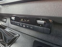 MERCEDES-BENZ SPRINTER 317 Bakwagen Laadklep!
