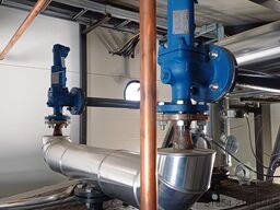 Viessmann Vitoplex 900kw. Biogas Container Heizzentrale Viessmann Vitoplex 900kw. Biogas Container Heizzentrale