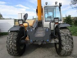 Liebherr TL445-10 - 10m 4,5 Ton. mit hydraulischem Schnellw