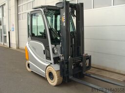 STILL RX 60 - 25 TRIPLEX FREIHUB SEITENSCHIEBE