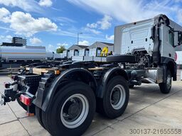 Mercedes-Benz Arocs 4058 AS 6x6 Tractor Head 180T Push Pull E...