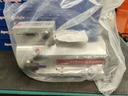 Pfeiffer SplitFlow 80 + TC110 controller