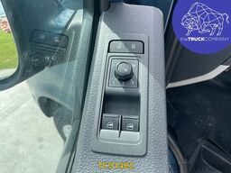 VW Transporter L1H1 5-PLACES