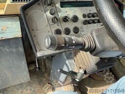 HAMM DV 08 Super Walze 12 Ton *Vibrator *Streuer