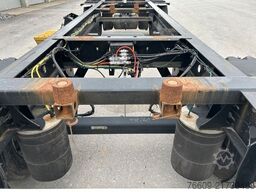 KRONE 2 Achswechselfahrgestell, Typ: AZW 18 eL3B9