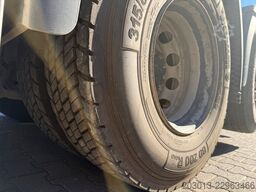 MAN TGX 26.460 6x2-4 BL Abrollkipper Meiller RS21