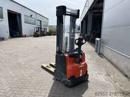 Toyota SWE 160