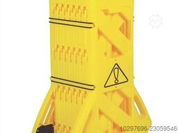 RUBBERMAID 