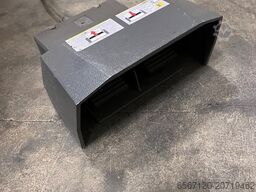 BYSTRONIC + KUKA Xpert 40/1030 + KR10R 1100 sixx