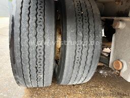 MENKE-JANZEN 1.Stock Viehanhänger