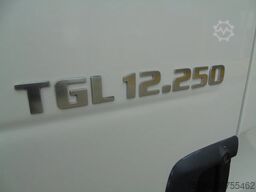 MAN TGL 12.250 + EURO 5 + LIFT