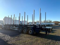 PAVIC Holzauflieger mit Schemel und Rungen