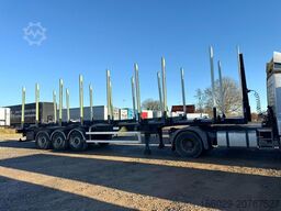 PAVIC Holzauflieger mit Schemel und Rungen