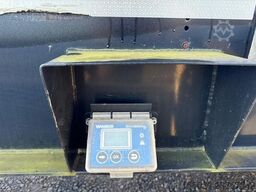 PAVIC Holzauflieger mit Schemel und Rungen