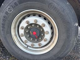 PAVIC Holzauflieger mit Schemel und Rungen