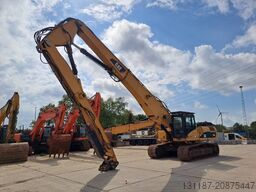 CAT 330 DL UHD (21m UHD + standard boom)