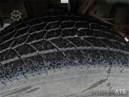 Volvo FH16 8x4 Globetrotter Royal timber truck w/Loglift