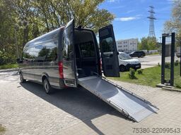 Volkswagen Crafter Kombi 2.0 TDI 35  L3H2 1H*AC*NAVI*RAMPE