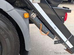 MAN TGS 26.440 6x2-4 HYVA Absetzer, MIETEN?