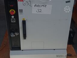 ABB IRB7600-340/2.8 IRC5 2013 MODEL