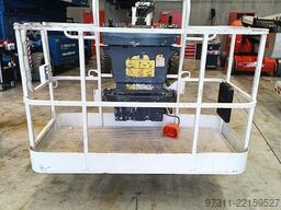 JLG M600JP