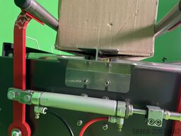 Kartonaufrichter / Bodenklappenfalter CF 10 T