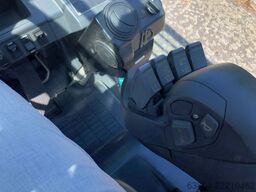 Mitsubishi FG25NT