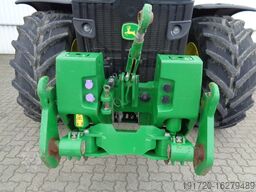 John Deere 8400R