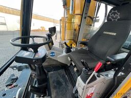 Liebherr A 900 C ZW Litronic / 19.616 h / 2009