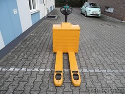 Jungheinrich EJE 220 - TOP-Batterie - wenig Stunden