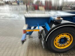 Burg 20FT/3-axles / empty weight: 3.290kg / SAF DISC...