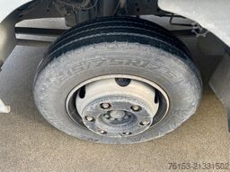 Mercedes-Benz Atego 817