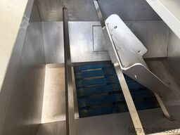 Polar Systems Ltd Bulk Hopper, Vibratory Table & Diverter