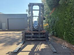 Kalmar DCE 8-900