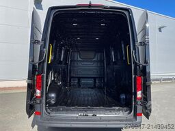 MAN TGE 3.180 L4H3 Kasten 4x4 STANDHZ ACC LENKRADHZ