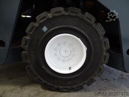 Combilift C4000 - TRIPLEX